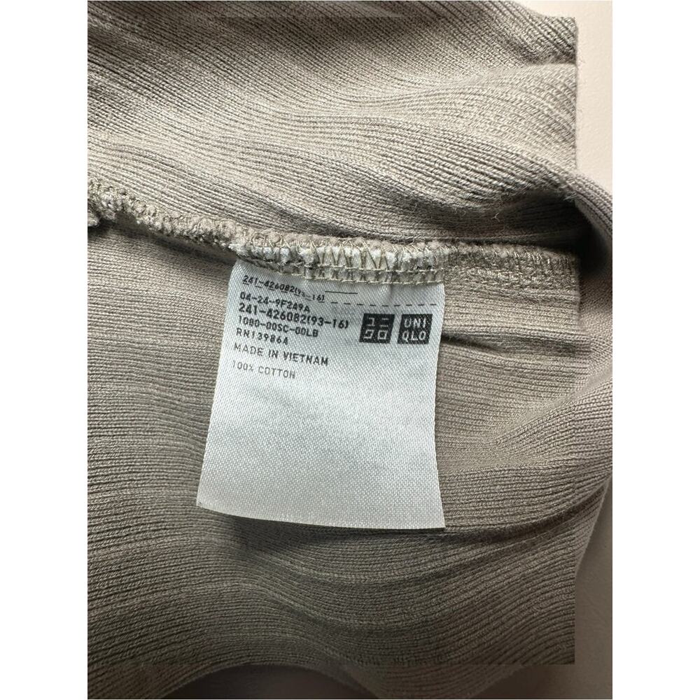 Uniqlo Ribbed Knit Top and Pant Set in Taupe Beige - Picture 7 of 11